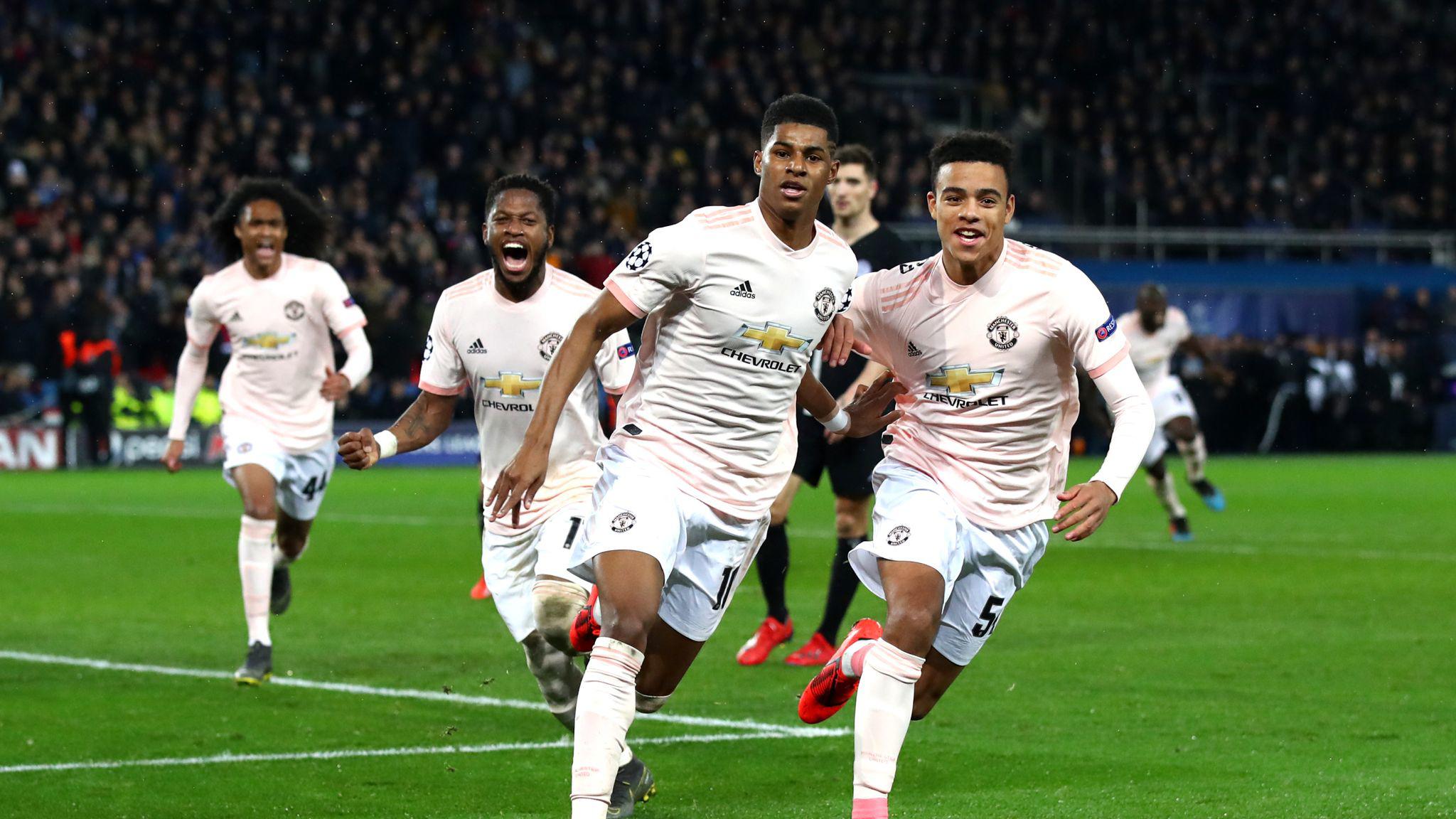 MU tạo nên một bất ngờ không tưởng tại Parc des Princes