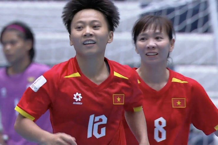 ĐT futsal nữ Việt Nam chơi rất tốt ở hiệp hai