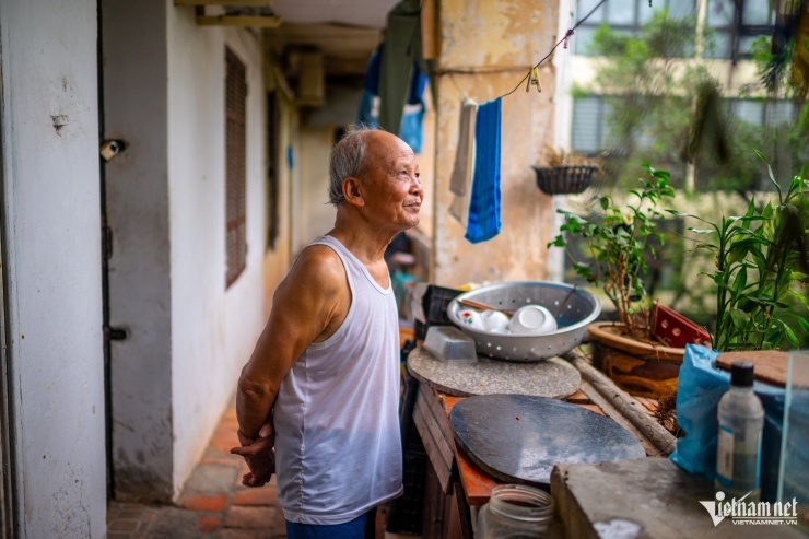 Cận cảnh khu tập thể 3 tầng 'cứ mưa là dột' sắp xây chung cư 34 tầng ở Hà Nội - 14