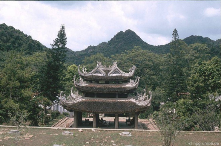 Chùa Hương qua ống kính khách quốc tế 35 năm trước - 6