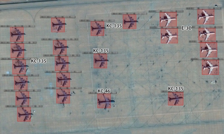 Phi đội F-22 bí mật của Mỹ lộ diện trên ảnh vệ tinh Trung Quốc - 5