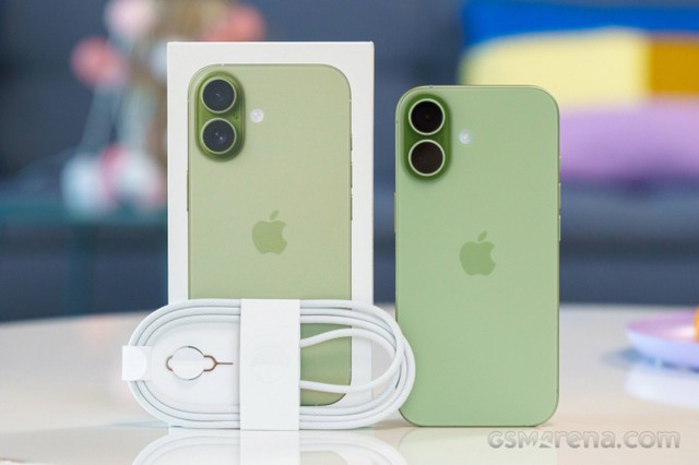 Giật mình với giá iPhone 17, iPhone 17 Pro Max giảm sâu, rẻ kỷ lục, cơ hội cực tốt cho người mua ngay sau Tết - 1