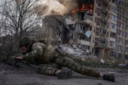 Thế giằng co ác liệt giữa Nga-Ukraine và kịch bản rủi ro nhất đối với Kiev