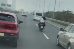 Đi xe máy vào cao tốc Hà Nội – Hải Phòng, nữ sinh bị trừ 6 điểm bằng lái