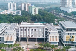 Bên trong trường THPT công lập 300 tỷ ở nơi 'đông dân nhất' Hà Nội