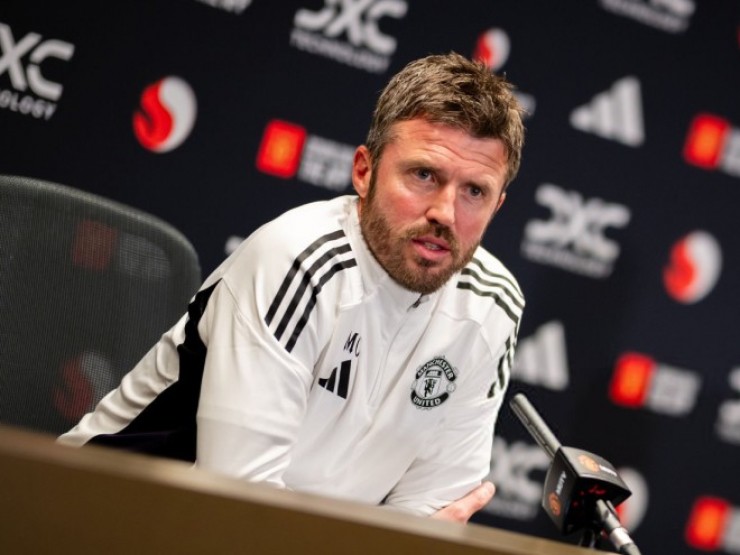 Họp báo MU - Crystal Palace: Carrick tiết lộ bí quyết chiến thắng, tán dương Maguire