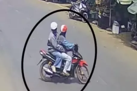 Nữ chủ tiệm tạp hóa ngất xỉu sau khi tiếp xúc với người lạ, nghi bị xịt thuốc mê