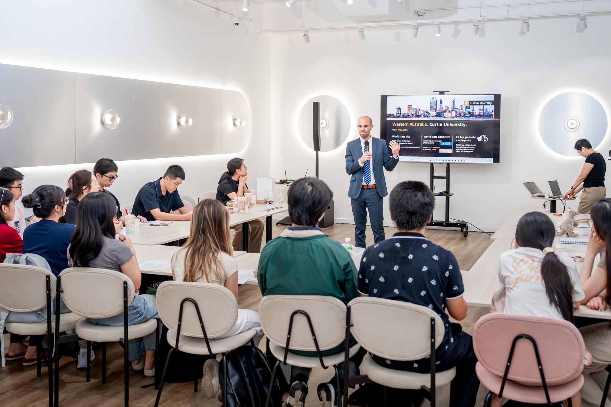 Nền giáo dục Úc tạo nền tảng để sinh viên phát triển tiềm năng