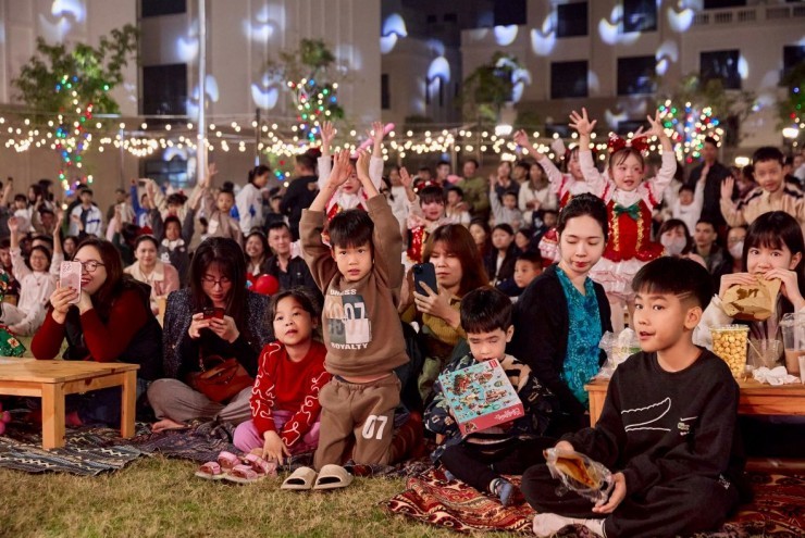 Từ phố sự kiện đến tâm điểm tiêu dùng: Asia Vibe thành điểm phải đến trên hành trình du lịch Móng Cái