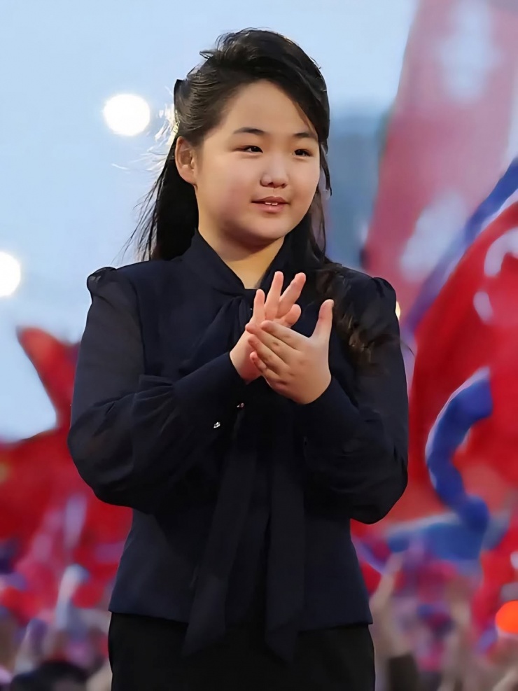 Phong cách của con gái ông Kim Jong-un - 2