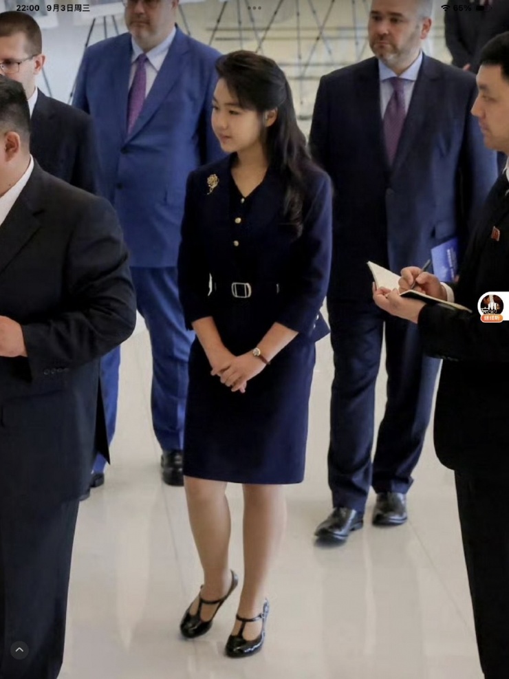 Phong cách của con gái ông Kim Jong-un - 10