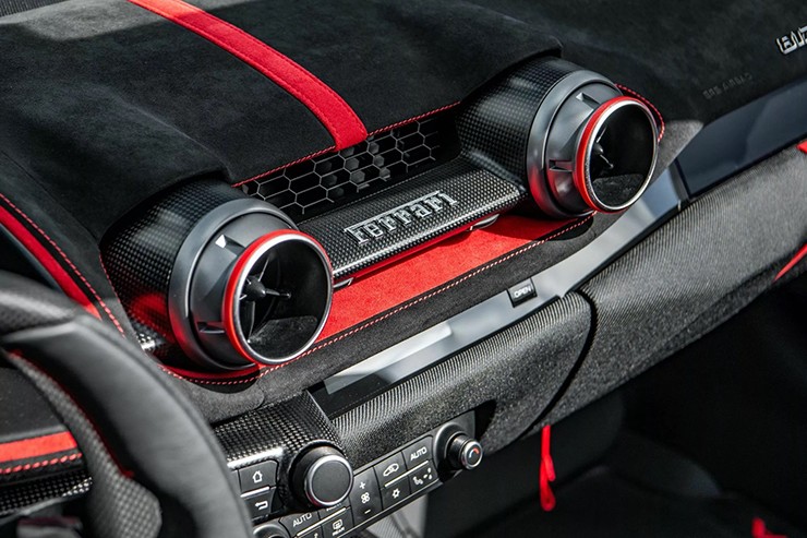 Mua Ferrari nhưng không hề mất giá, chủ xe lời gấp 4 lần sau gần 3 năm - 12