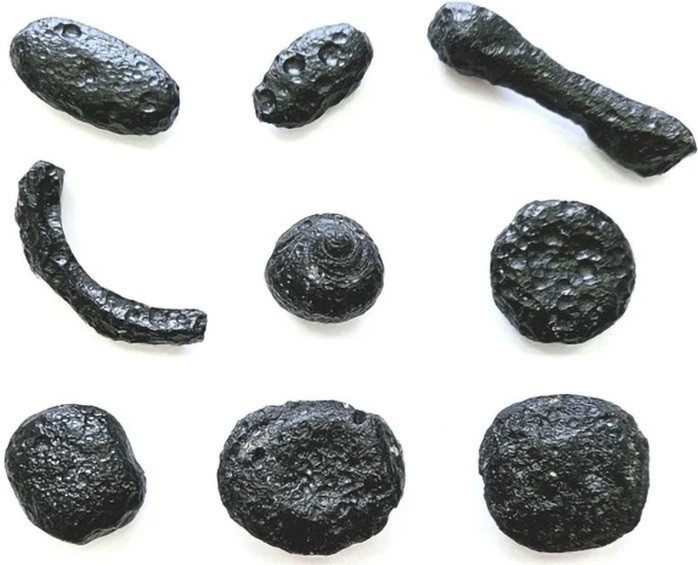 Các mảnh thủy tinh thiên thạch ở Brazil - Ảnh: IG-UNICAMP