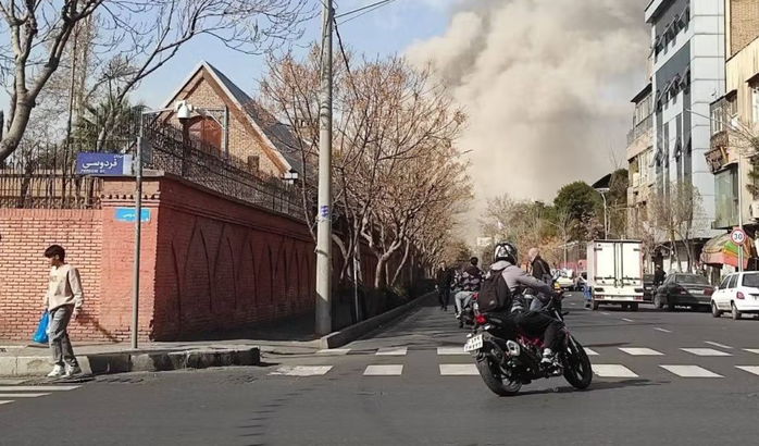 Iran tấn công Israel và hàng loạt căn cứ Mỹ ở Trung Đông - 1