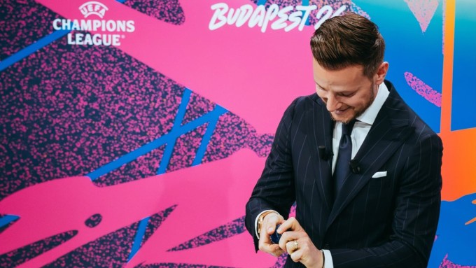 Cựu tiền vệ Ivan Rakitic trong lễ bốc thăm lại Nyon, Thuỵ Sĩ ngày 27/2.