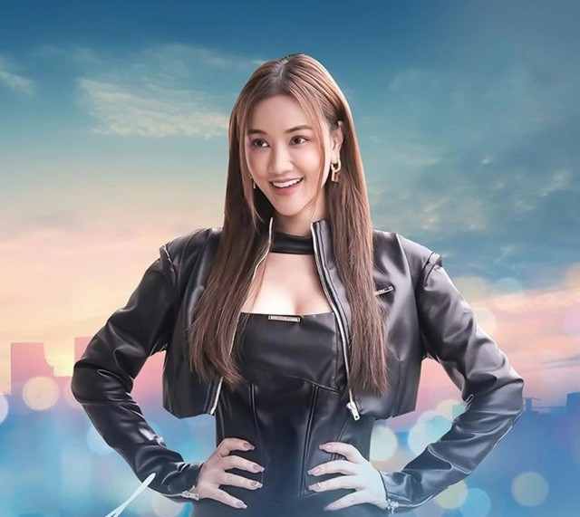 Xuất hiện trong nhiều bộ phim điện ảnh, mỗi vai diễn là một màu sắc khác nhau, cho thấy sự nỗ lực làm mới mình thay vì lặp lại hình ảnh cũ. Cô theo đuổi phong cách quyến rũ, gợi cảm và trở thành nữ diễn viên được đánh giá cao về khả năng diễn xuất lẫn nhan sắc, được truyền thông săn đón.