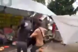 4 người nhập viện sau vụ ẩu đả tại lễ hội chùa ở Hà Nội