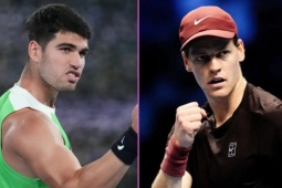 Alcaraz vất vả, Sinner thảnh thơi ở cuộc đua ngôi số 1 tennis tháng 3