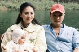 Gu mặc của Ngô Thanh Vân khi làm mẹ