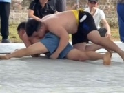 Hà Nội thông tin về trường hợp tử vong khi tham gia đấu vật