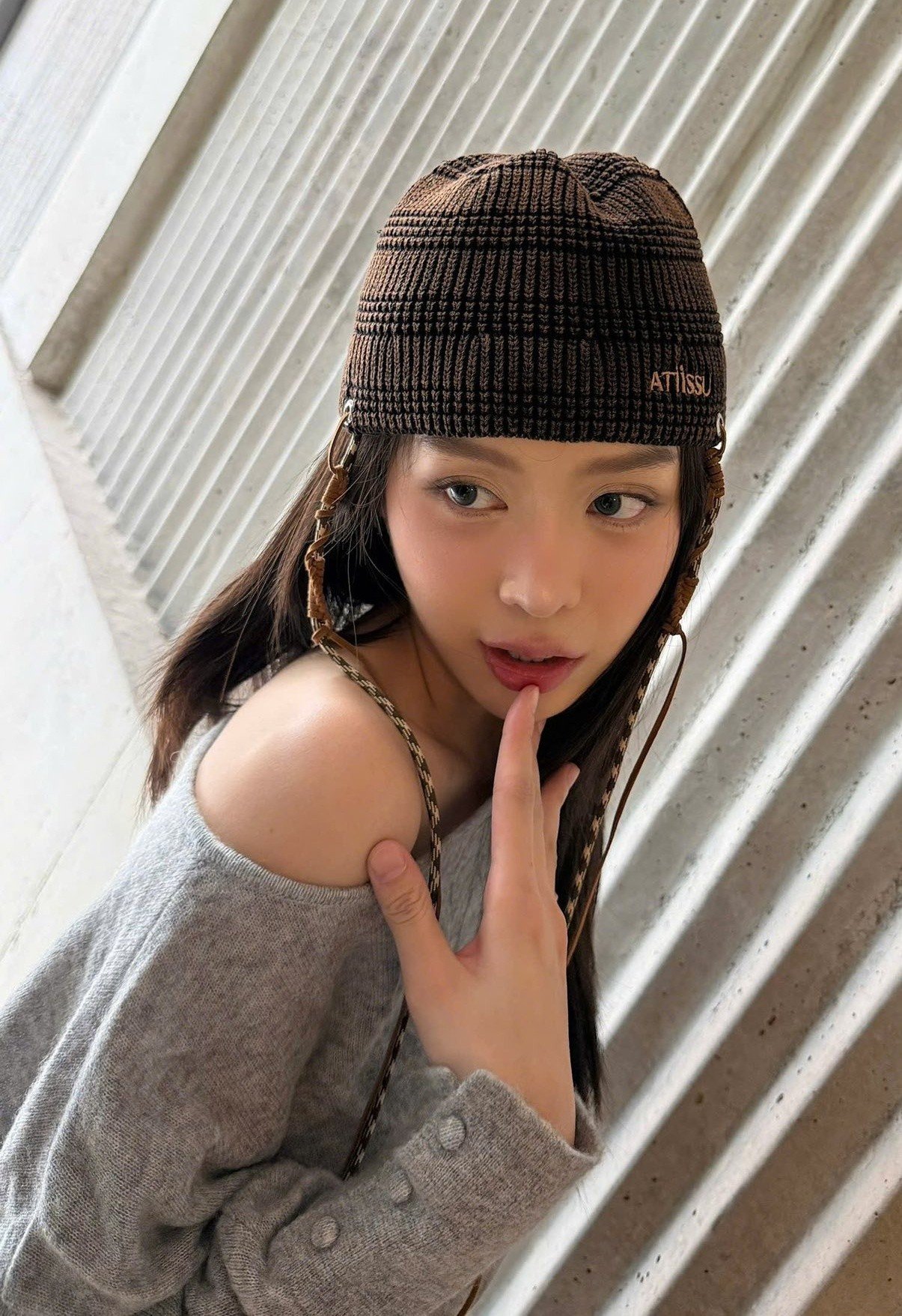 Xinh đẹp thôi chưa đủ, phong cách của Hoa hậu Thanh Thủy ngày càng ấn tượng - 11