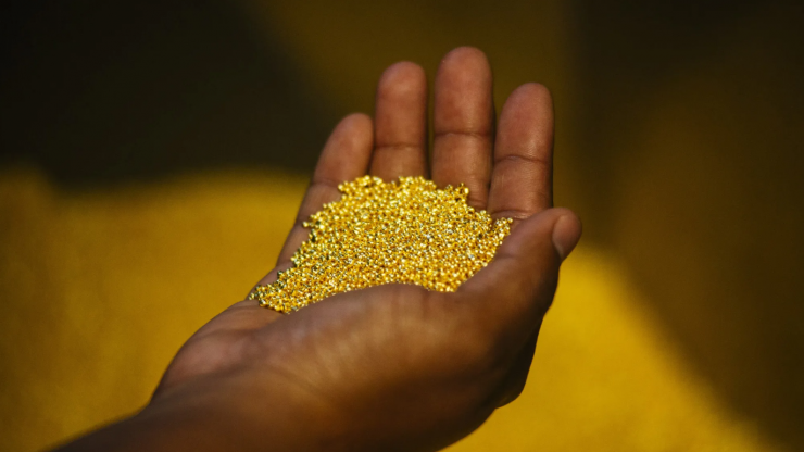 Vàng khai thác thủ công tại nhiều quốc gia châu Phi bị thất thoát quy mô sang UAE, theo báo cáo của SwissAid. Ảnh minh họa: Waldo Swiegers/Bloomberg