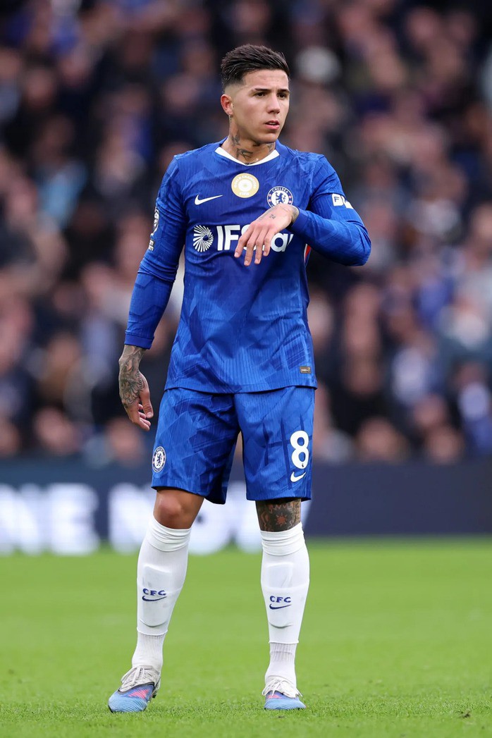 Chelsea luôn gặp khó khăn khi đối đầu với Arsenal. (Ảnh: SunSport)