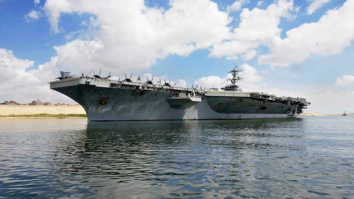 Tàu sân bay USS Abraham Lincoln. Ảnh: AP