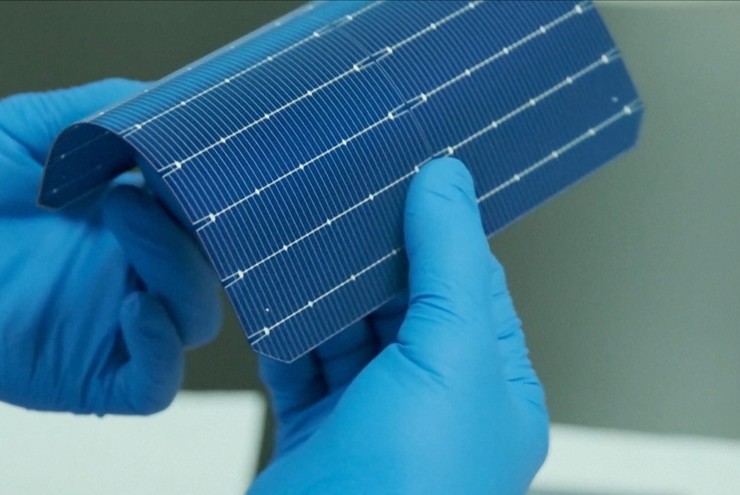 Nhiều ưu điểm có trên pin mặt trời polymer.