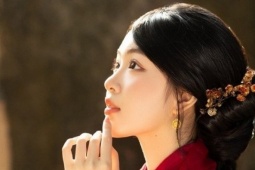 Ái nữ của Quyền Linh, Trương Ngọc Ánh: Cao lớn, xinh đẹp và khí chất vượt trội