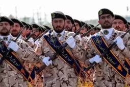 Kỷ nguyên hậu Ali Khamenei: Vai trò của Vệ binh Cách mạng Hồi giáo và giới giáo sĩ Iran