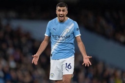 Tin mới nhất bóng đá sáng 1/3: Man City xác định mức giá có thể bán Rodri