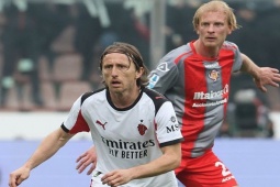 Video bóng đá Cremonese - AC Milan: Vỡ òa 2 bàn cuối trận (Serie A)