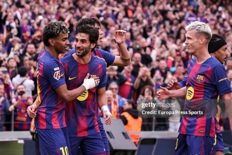 Nóng bảng xếp hạng La Liga: Barcelona thắng lớn bỏ xa Real, Atletico thăng tiến