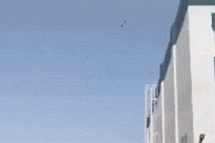 Người dân tháo chạy khỏi tên lửa trả đũa từ Iran