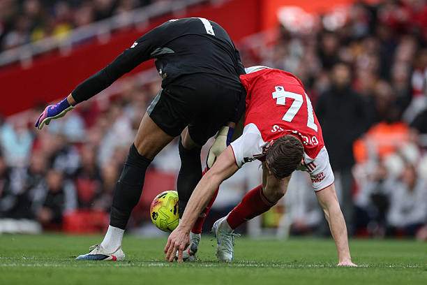 Trực tiếp bóng đá Arsenal - Chelsea: Raya liên tục giải cứu Arsenal (Ngoại hạng Anh) - 11