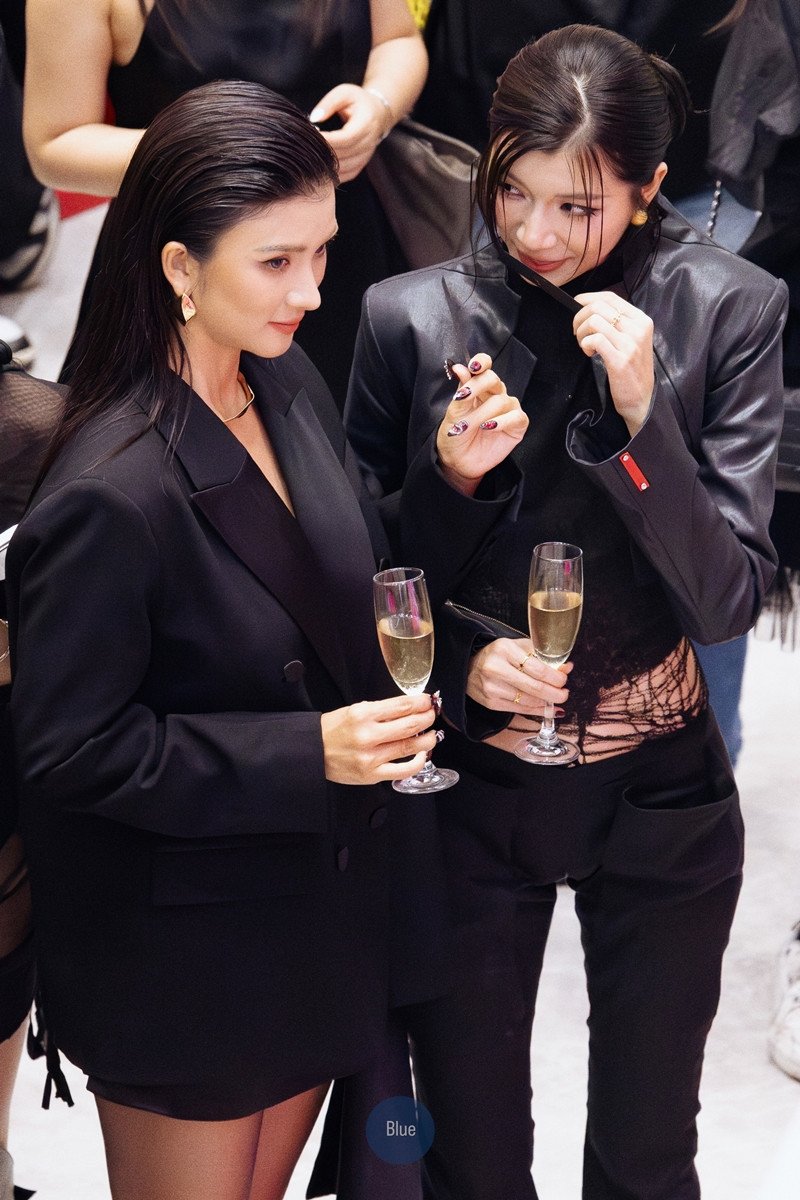 Kim Tuyến và Đồng Ánh Quỳnh.