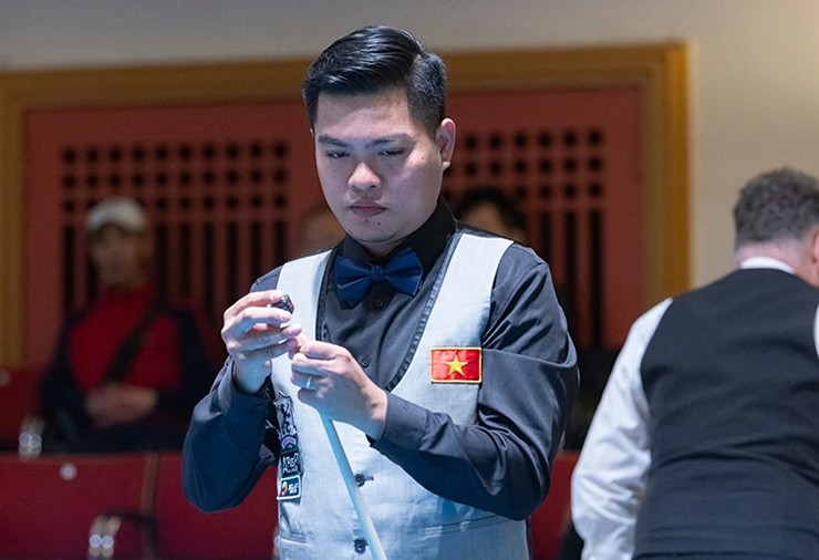 Thanh Tự có màn song tô rất hay với Quyết Chiến dù để thua ở trận đấu đơn