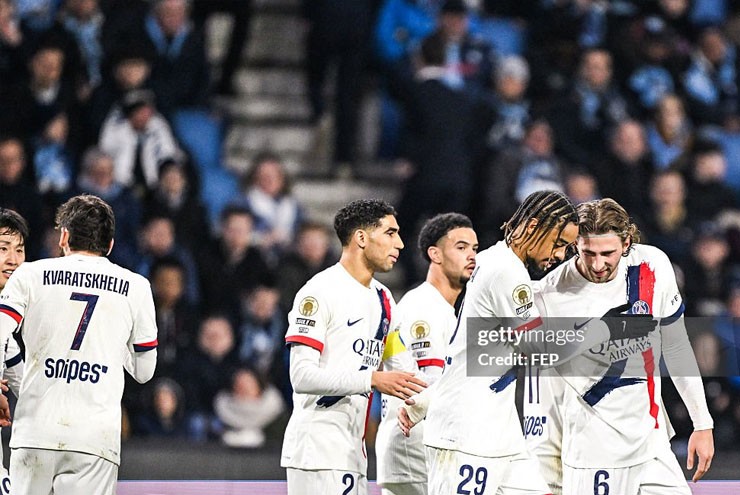 PSG ăn mừng bàn mở điểm