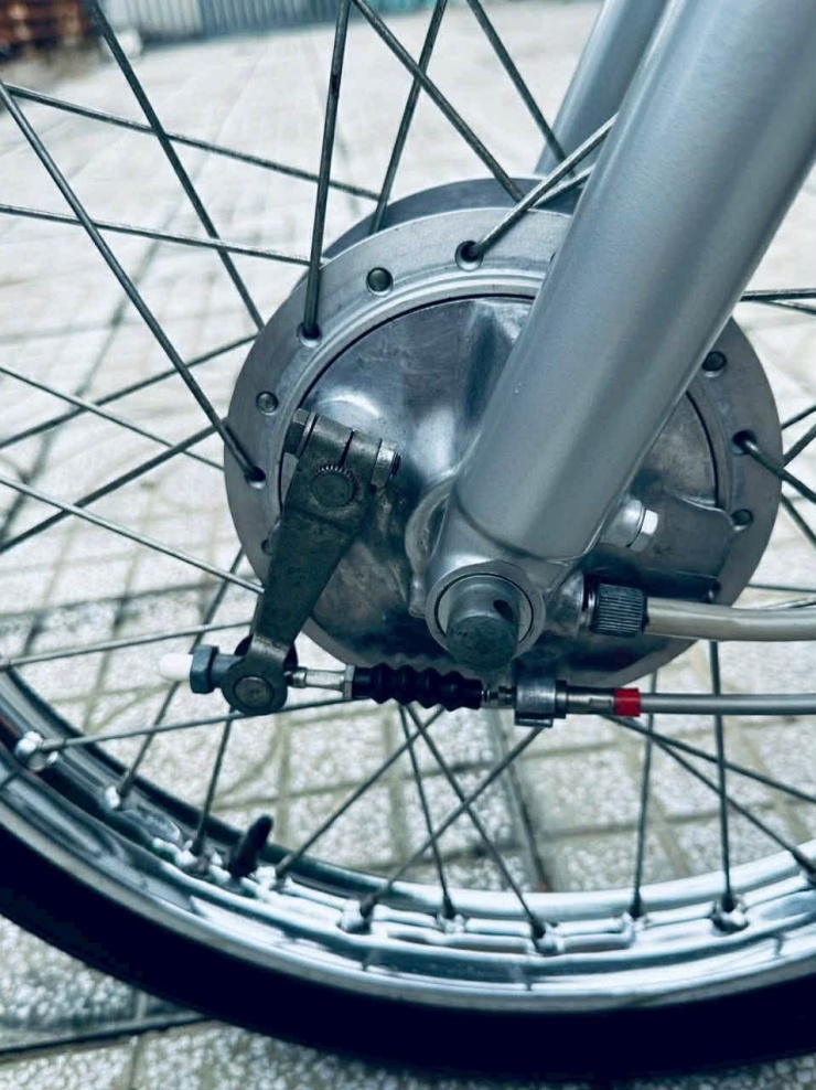 Honda 67 đời 1967 nguyên bản của dân chơi Gia Lai 'hét' giá 2,2 tỷ đồng gây sốt - 9