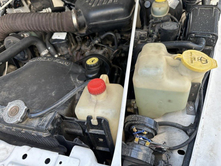 Động cơ xe.&nbsp;Ảnh: NVCC.