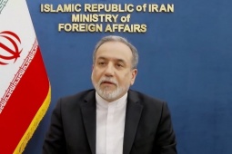 Iran khai hỏa loạt tên lửa mới, bác tin 'muốn đàm phán' với Mỹ