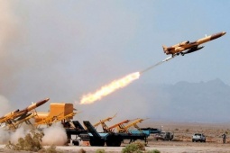 Quân đội Iran chủ động tấn công huyết mạch kinh tế để gây khó cho Mỹ và Israel?