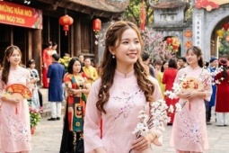 Kiểu tóc đẹp gọn gàng khi du Xuân 2026