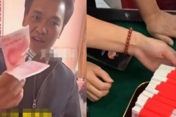 Bố vợ trả lại hơn 260 triệu đồng tiền sính lễ: 'Tôi gả con gái, không bán con'