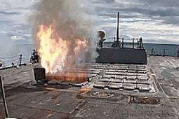 "Nhiều máy bay Mỹ" rơi ở Kuwait, lực lượng thân Iran tham chiến, xung đột lan khắp Trung Đông