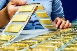 Chốt giá vàng hôm nay ngày 2/3 tiếp đà tăng cực mạnh