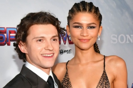 Cặp sao Zendaya và Tom Holland  ' đã kết hôn ' 