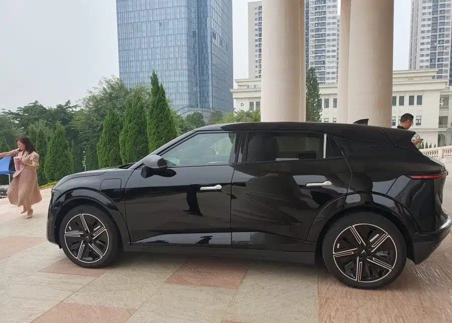 So sánh VinFast VF7 Eco và Plus: Đâu là điểm khác biệt? - 4