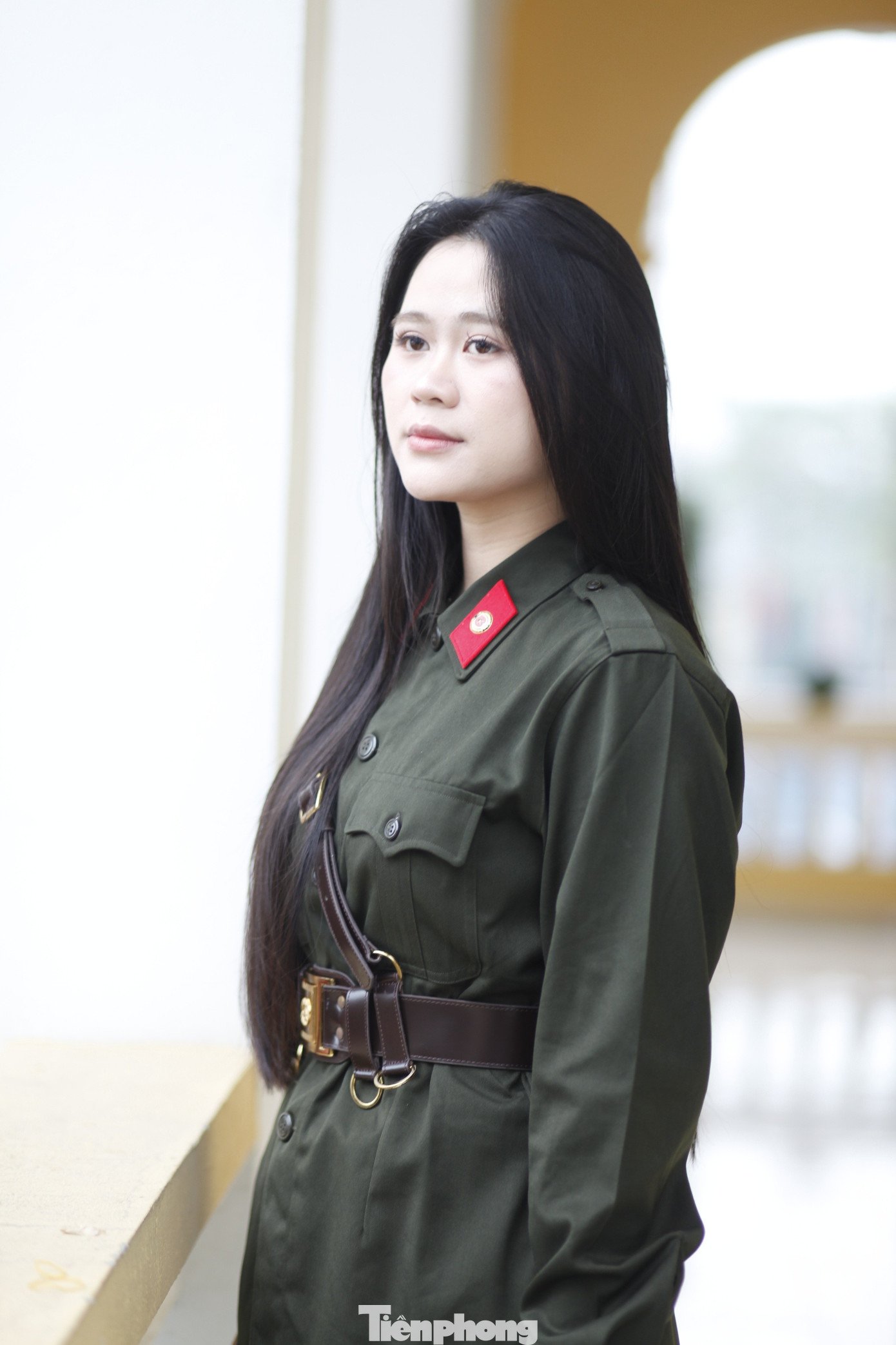 Tô Thị Hà Chi và Nguyễn Thị Cẩm Ly là 2 bạn nữ tình nguyện đi nghĩa vụ Công an ở tỉnh Bắc Ninh.